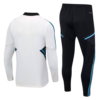 KIT PASEO MANCHESTER UNITED 2023-2024 - Imagen 2